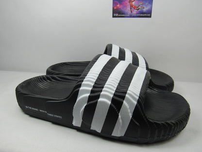 SANDALIAS ADILETTE 22 CORE BLACK STRIPES EN CAJA
