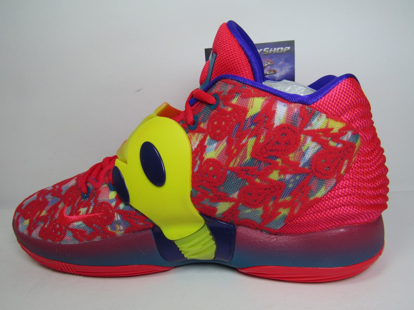 KEVIN DURANT 14 RON ENGLISH 3 EN CAJA KDX