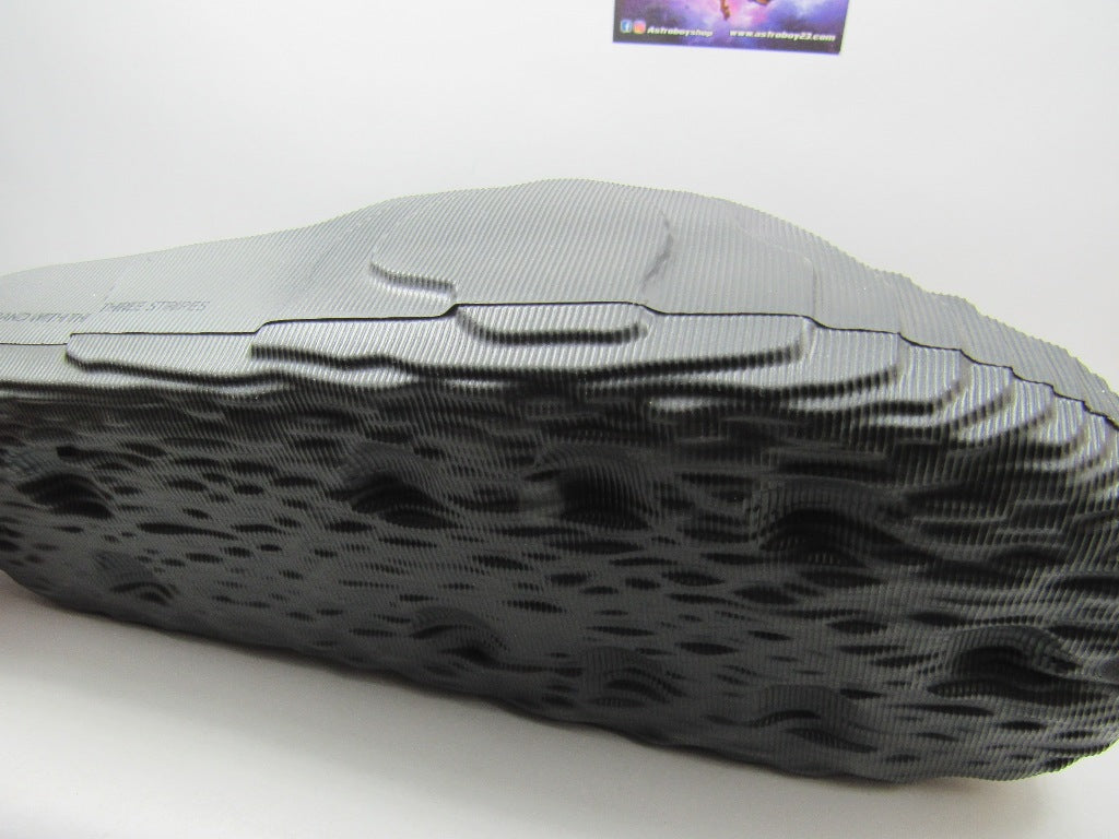 SANDALIAS ADILETTE 22 GREY FIVE EN CAJA