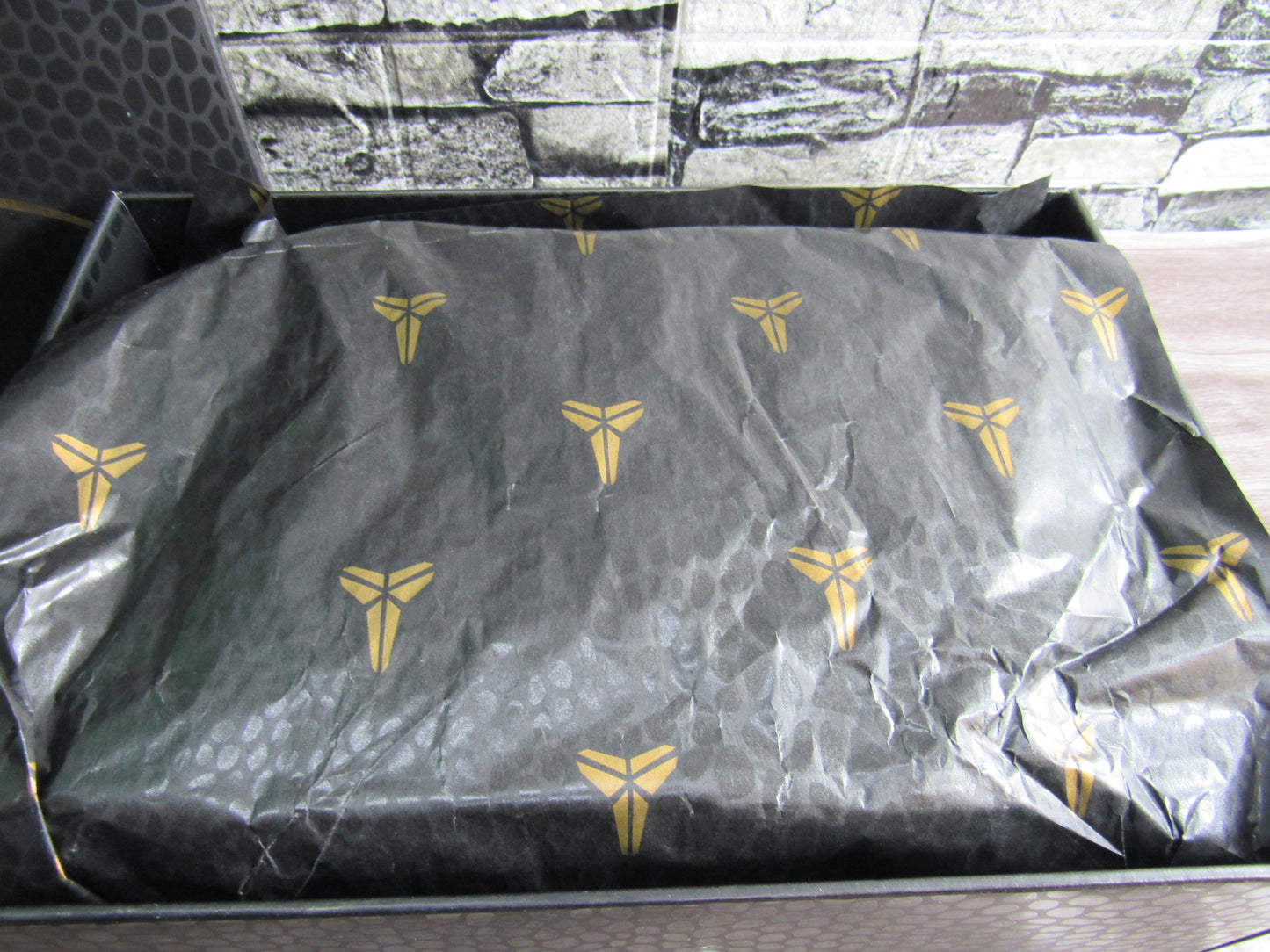 KOBE 9 ELITE LOW MOONWALKER EN CAJA