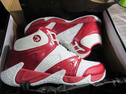 SHAQ DEVISE WHITE RED EN CAJA