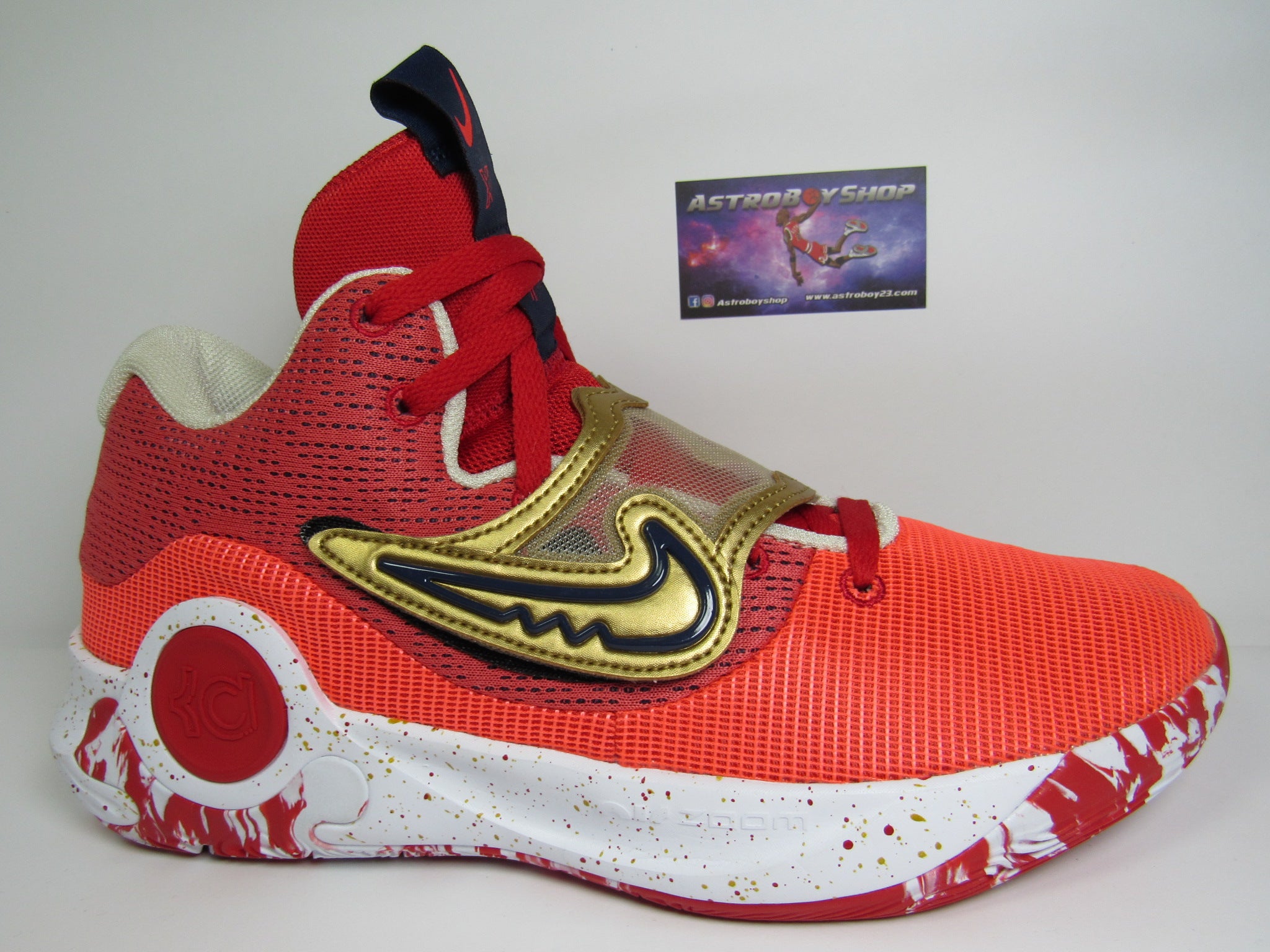 KEVIN DURANT TREY X RED GOLD EN CAJA