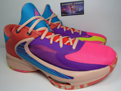 GIANNIS FREAK 4 VIVID PURPLE EN CAJA