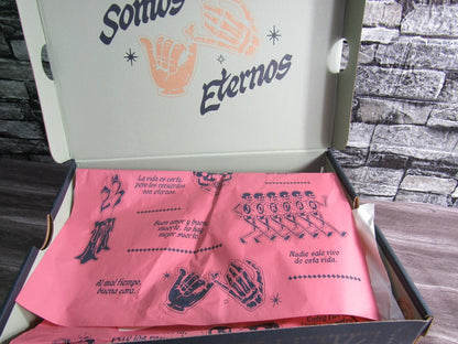 JORDAN 4 "SOMOS ETERNOS" EN CAJA