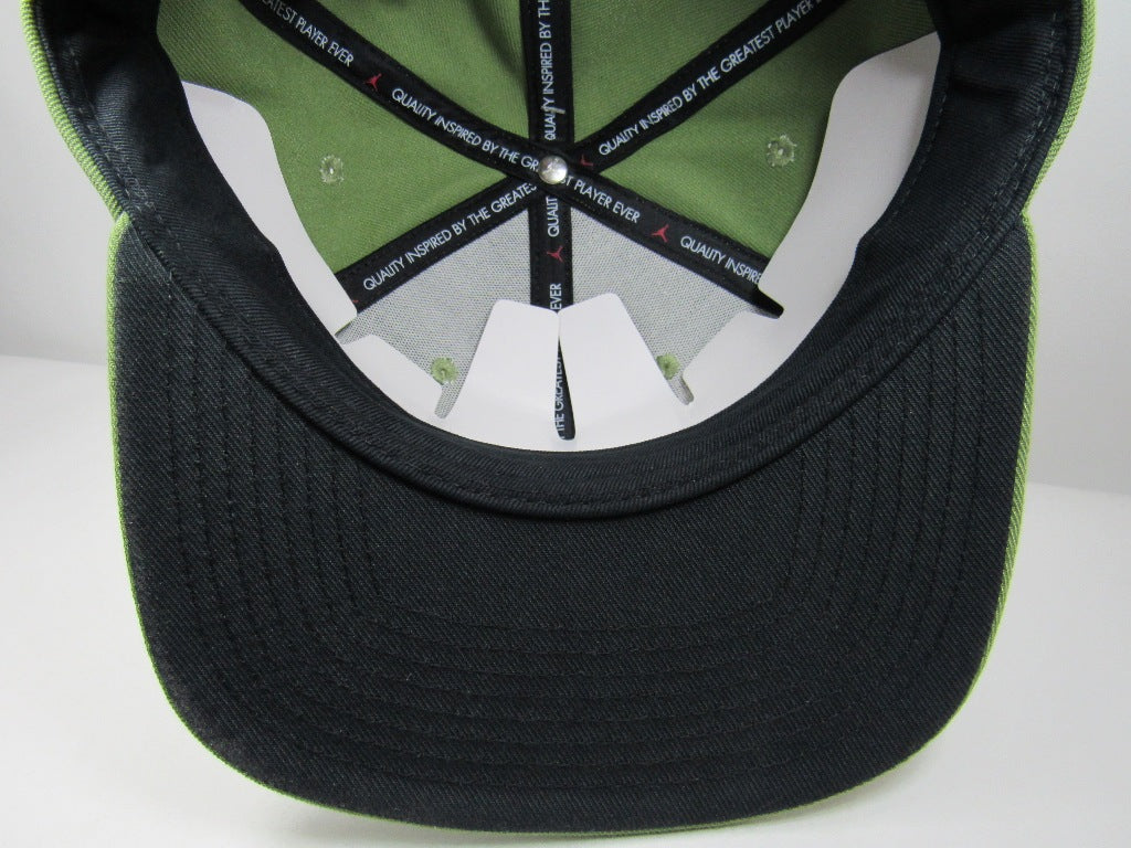 GORRA PLANA JORDAN JUMPMAN OLIVE (M/L UNITALLA)