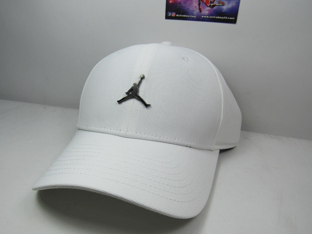 GORRA JORDAN JUMPMAN METAL CURVA WHITE UNITALLA ADULTO