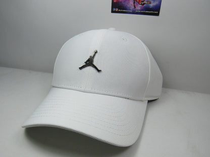GORRA JORDAN JUMPMAN METAL CURVA WHITE UNITALLA ADULTO