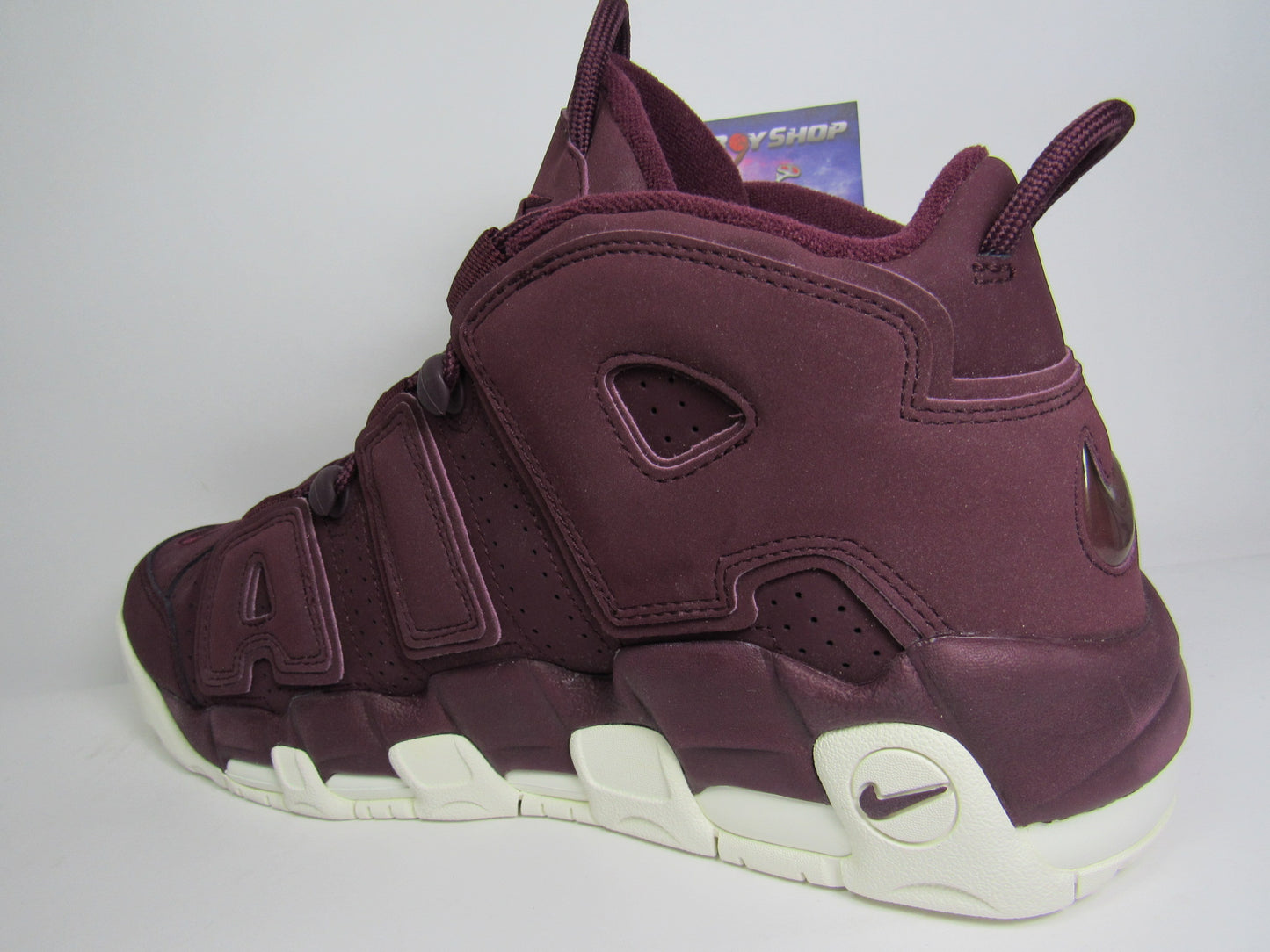 PIPPEN AIR MORE UPTEMPO "MAROON" EN CAJA