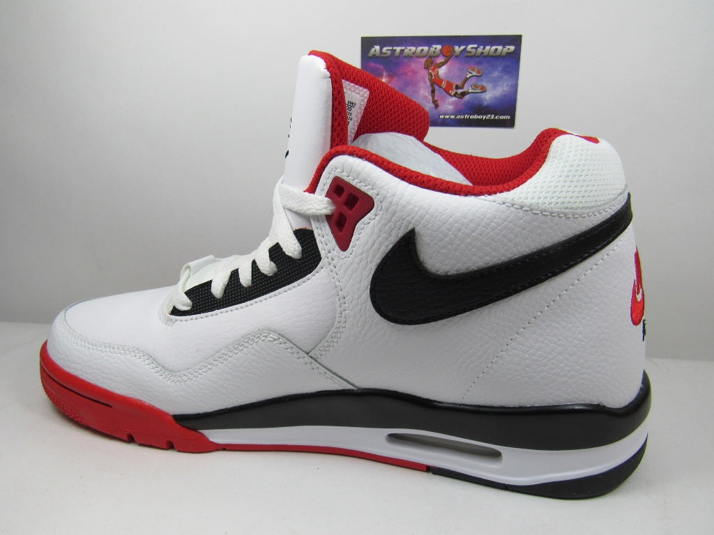 NIKE FLIGHT LEGACY WHITE RED EN CAJA