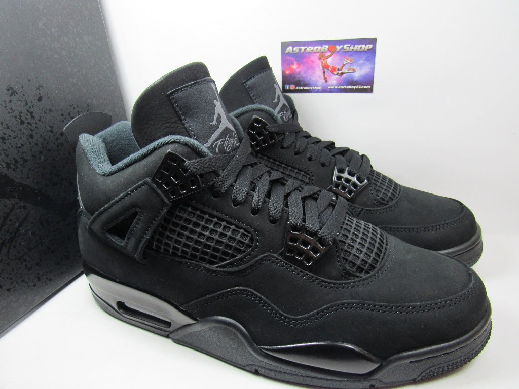 JORDAN 4 BLACK CAT 2025 EN CAJA