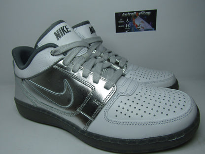 NIKE TRAINER CLEAN SWEEP EN CAJA