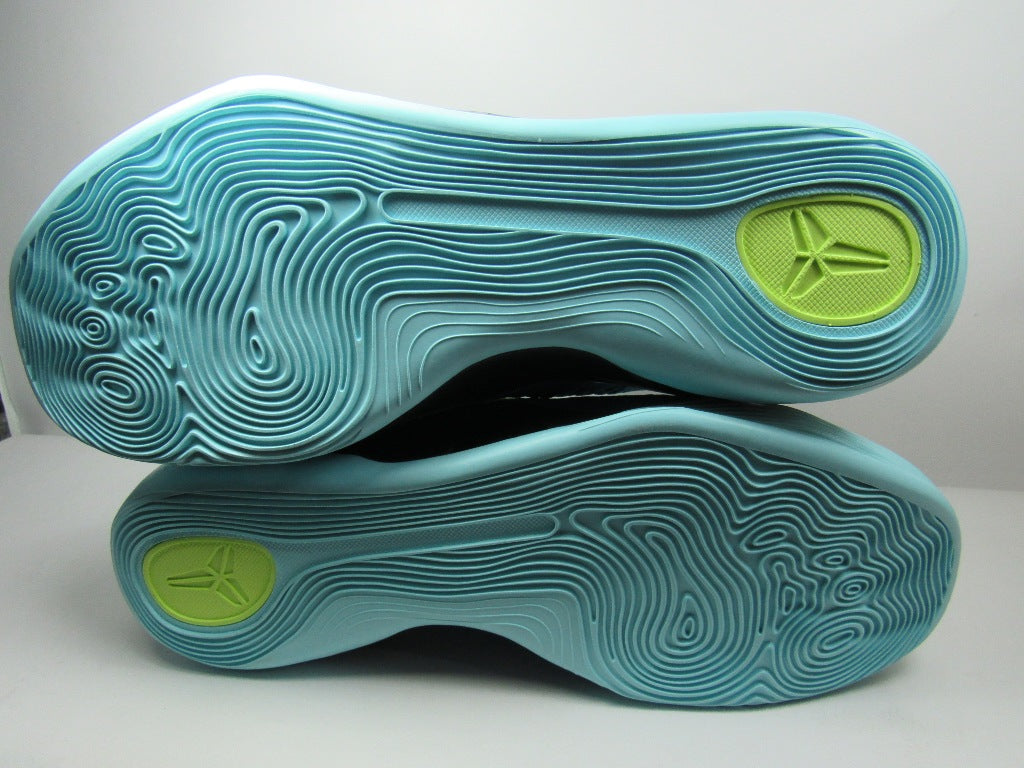 KOBE 9 LOW ELITE PROTRO PERSPECTIVE EN CAJA