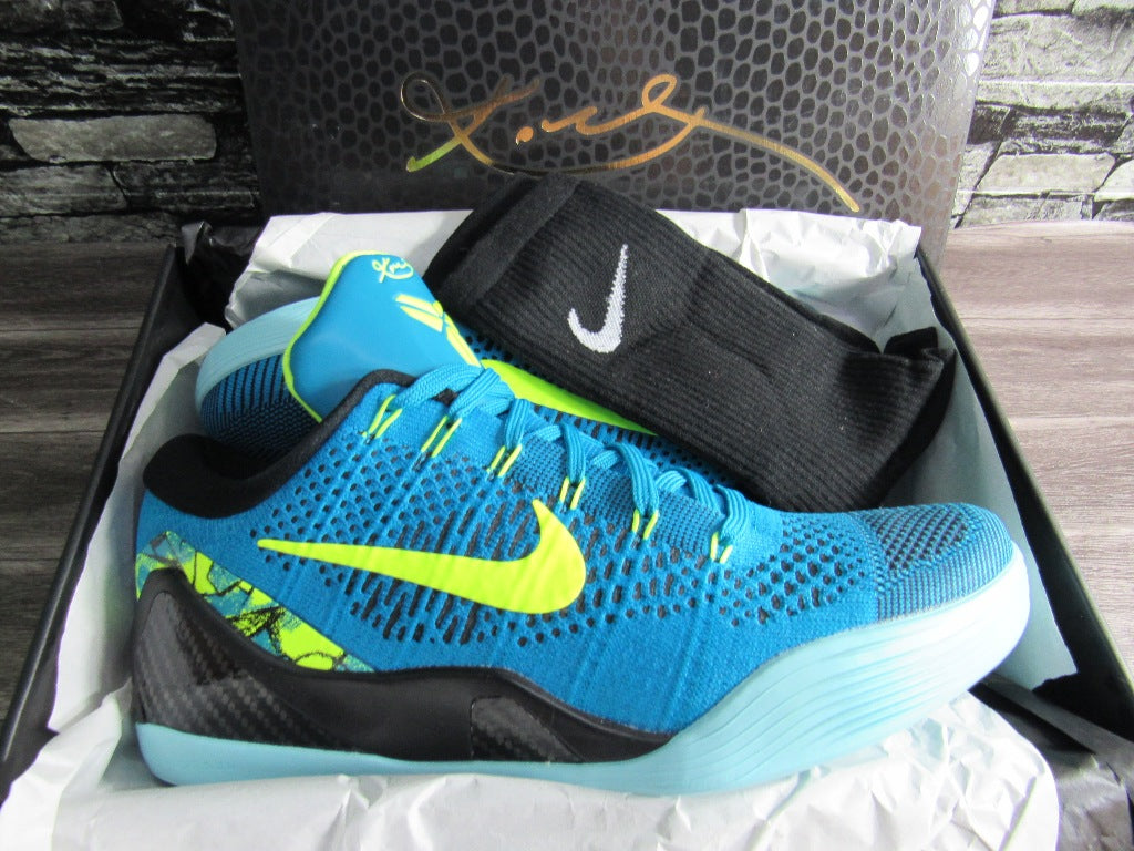 KOBE 9 LOW ELITE PROTRO PERSPECTIVE EN CAJA