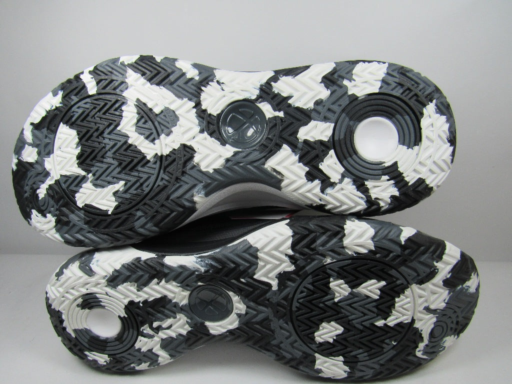 XTEP JEREMY LIN STORM BLACK BASKETBALL EN CAJA