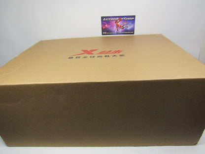 XTEP BASKETBALL WHITE ORANGE (27.5 MEX)