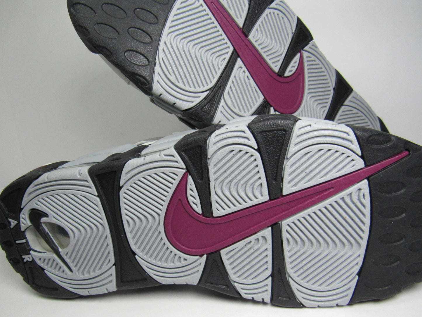 PIPPEN AIR MORE (W) UPTEMPO "MULBERRY" EN CAJA