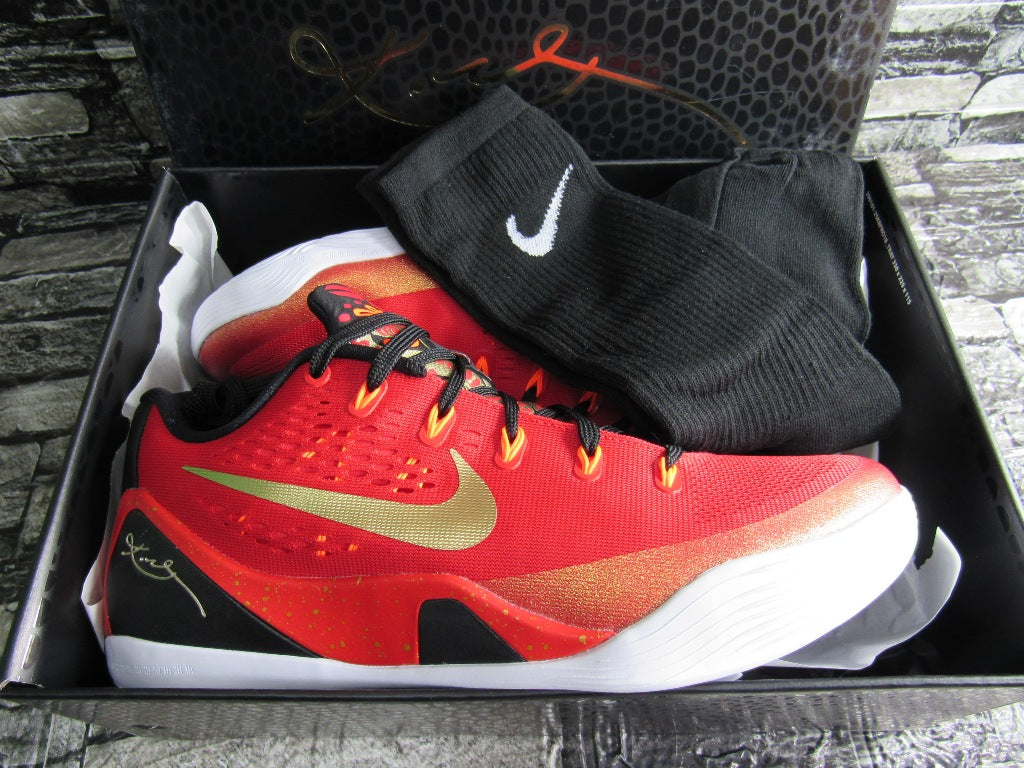 KOBE 9 LOW EM PROTRO CHINA EDITION EN CAJA