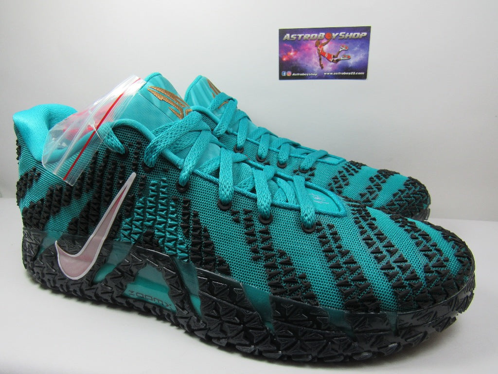 NIKE JA MORANT 3 SCRATCH 3.0 EN CAJA CON EXTRA LACES