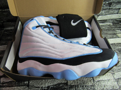 JORDAN PRO STRONG UNC BLACK EN CAJA