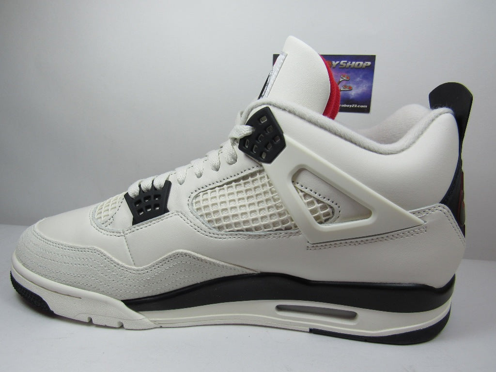 JORDAN 4 FLIGHTCLUB EN CAJA