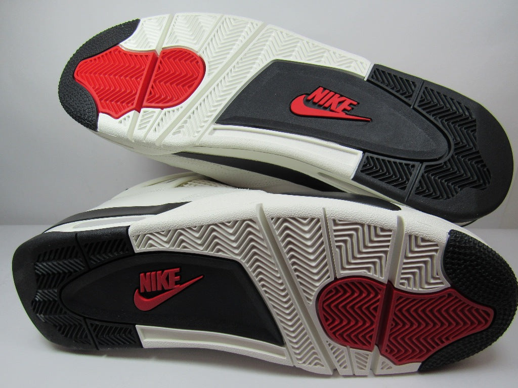 JORDAN 4 FLIGHTCLUB EN CAJA