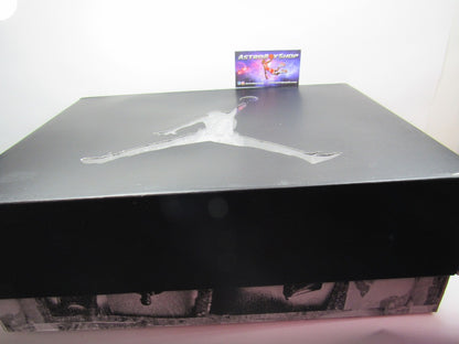 JORDAN 4 FLIGHTCLUB EN CAJA