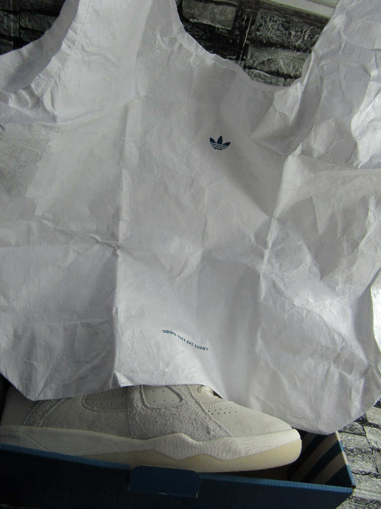 ADIDAS BAD BUNNY BADBO 1.0 EN CAJA