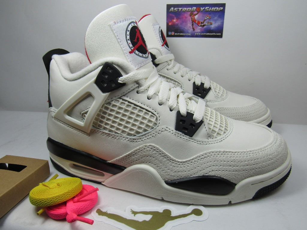 JORDAN 4 FLIGHTCLUB KIDS EN CAJA