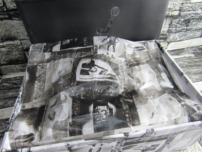 JORDAN 4 FLIGHTCLUB KIDS EN CAJA