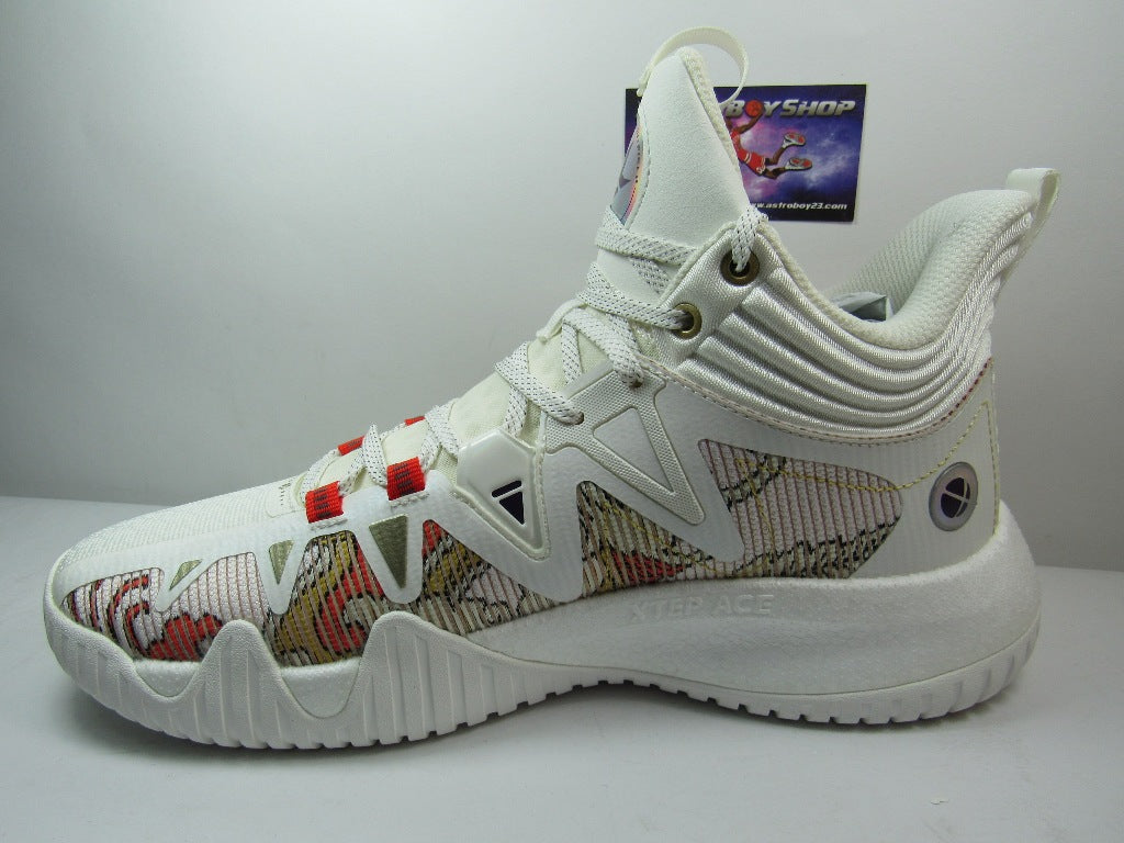 XTEP LINGREEN MICHAEL BEASLEY WHITE EN CAJA CON EXTRA LACES