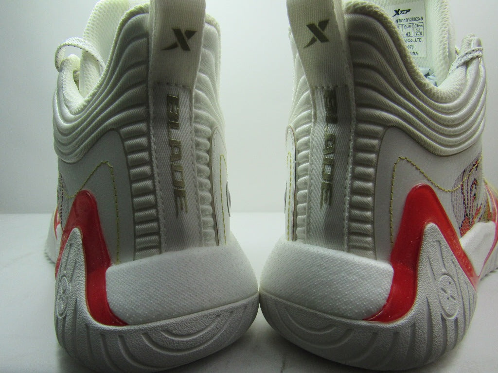 XTEP LINGREEN MICHAEL BEASLEY WHITE EN CAJA CON EXTRA LACES