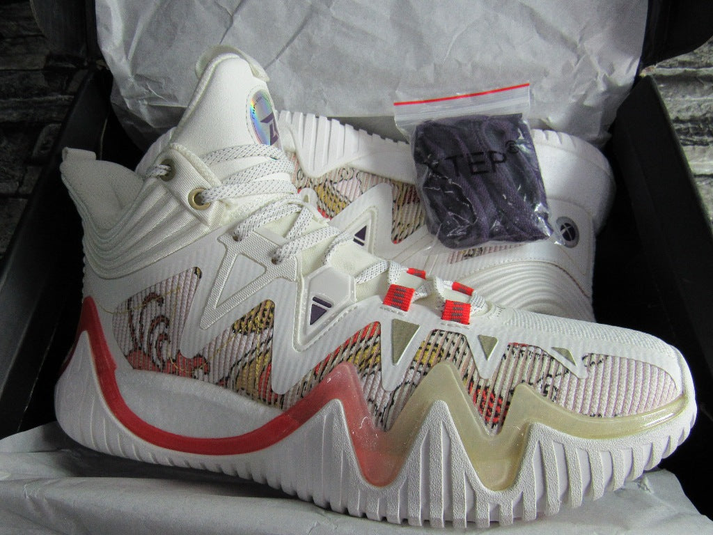 XTEP LINGREEN MICHAEL BEASLEY WHITE EN CAJA CON EXTRA LACES