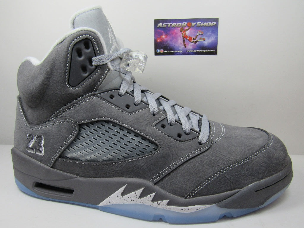 JORDAN 5 WOLF GREY EDITION EN CAJA