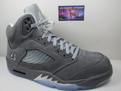 JORDAN 5 WOLF GREY EDITION EN CAJA