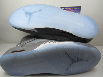 JORDAN 5 WOLF GREY EDITION EN CAJA