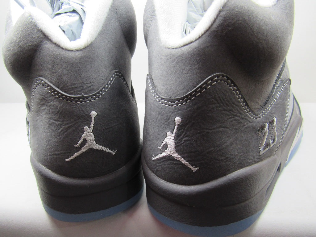 JORDAN 5 WOLF GREY EDITION EN CAJA