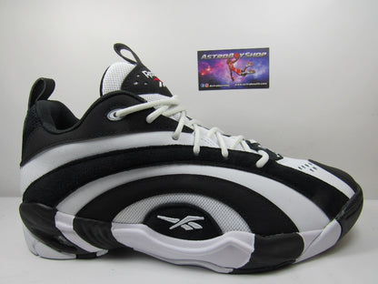RBK SHAQNOSIS LOW BLACK AND WHITE EN CAJA