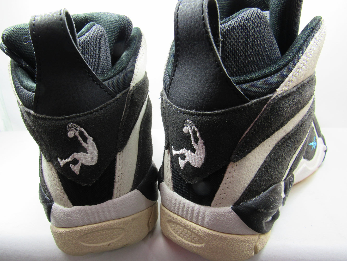 RBK SHAQNOSIS WASHED BLACK EN CAJA CON PULSERA DE REGALO