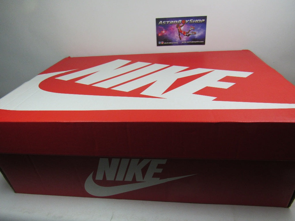 PIPPEN AIR MORE UPTEMPO LOW WHEAT EN CAJA