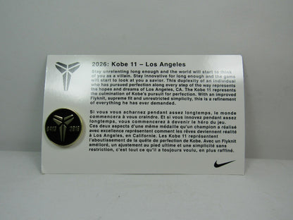 KOBE 11 BLACK METALLIC GOLD FADE TO BLACK 2026 EN CAJA