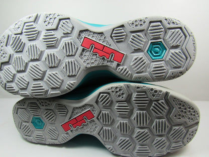 LEBRON ST3 TURBO GREEN EN CAJA LBR