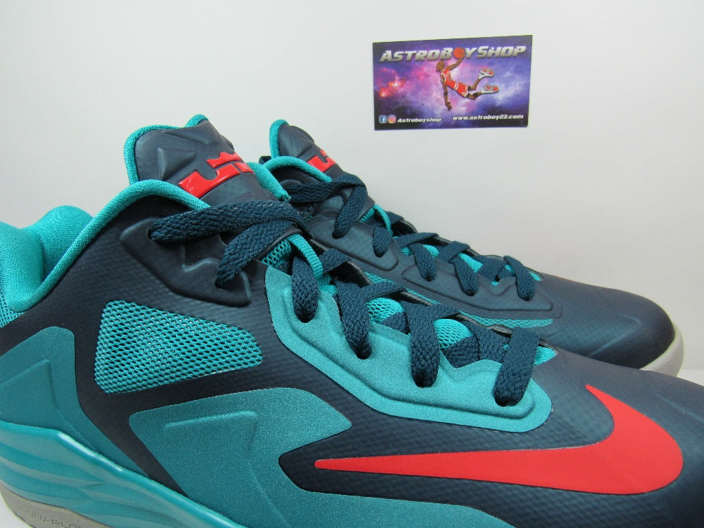 LEBRON ST3 TURBO GREEN EN CAJA LBR