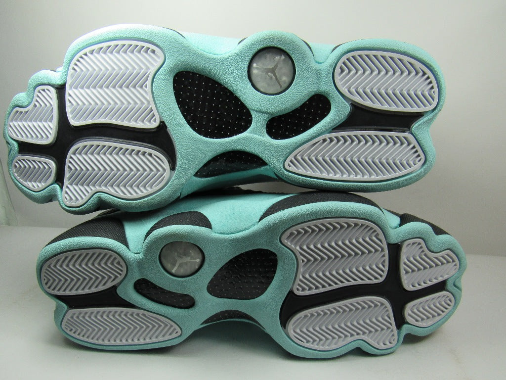 JORDAN 13 ISLAND GREEN EN CAJA