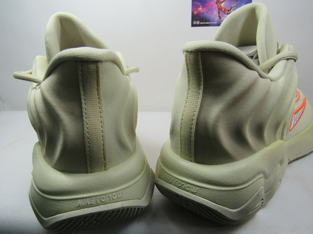 GIANNIS IMMORTALITY 4 KHAKI EN CAJA