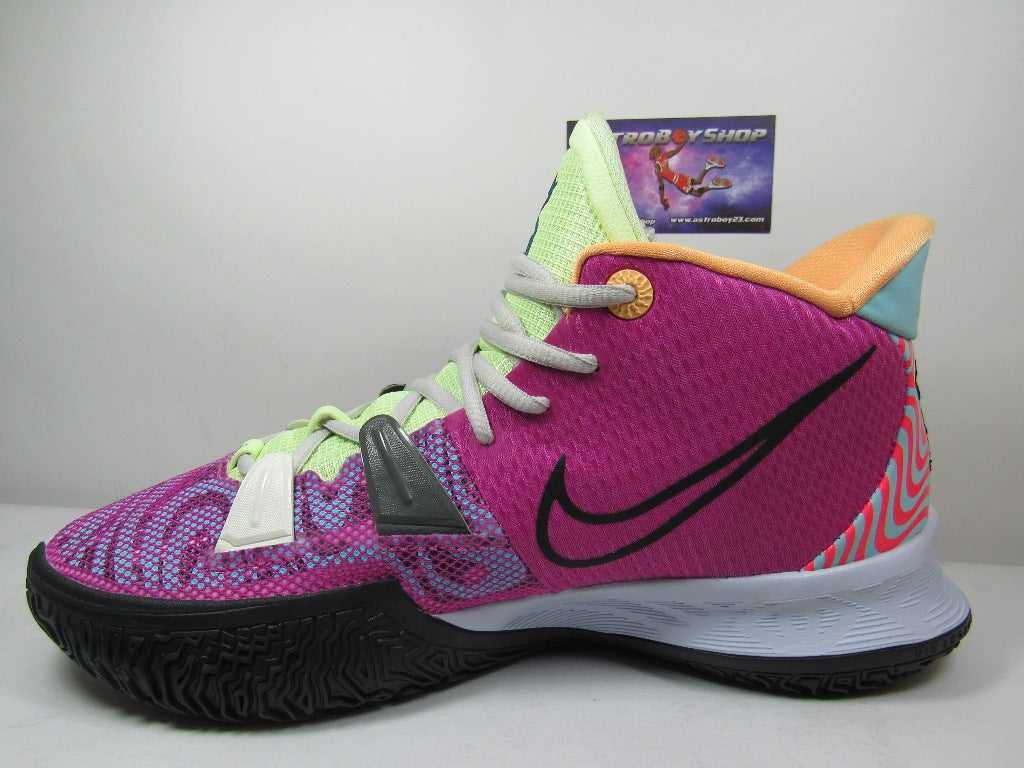 KYRIE IRVING 7 CREATOR EDITION EN CAJA
