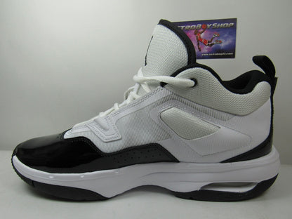 JORDAN STAY LOYAL BLACK WHITE DE CHAROL