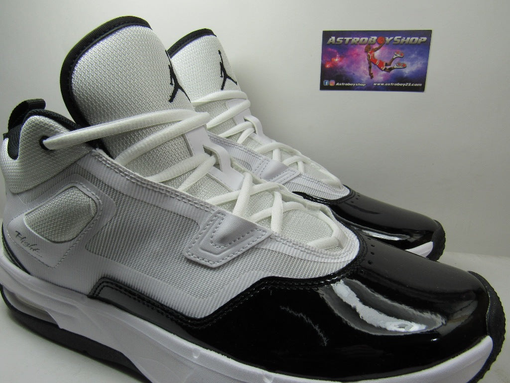 JORDAN STAY LOYAL BLACK WHITE DE CHAROL