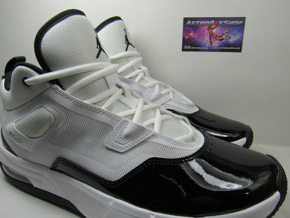 JORDAN STAY LOYAL BLACK WHITE DE CHAROL