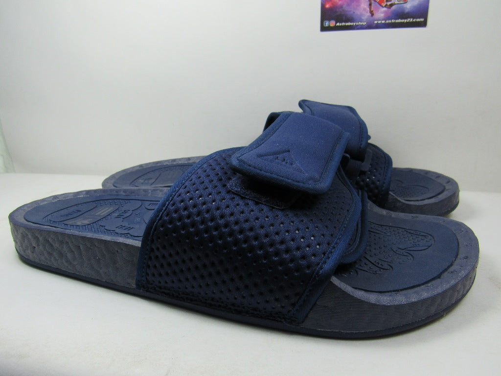 SANDALIAS ADIDAS BOOST HU HU PHARELL NAVY EN CAJA BLUE