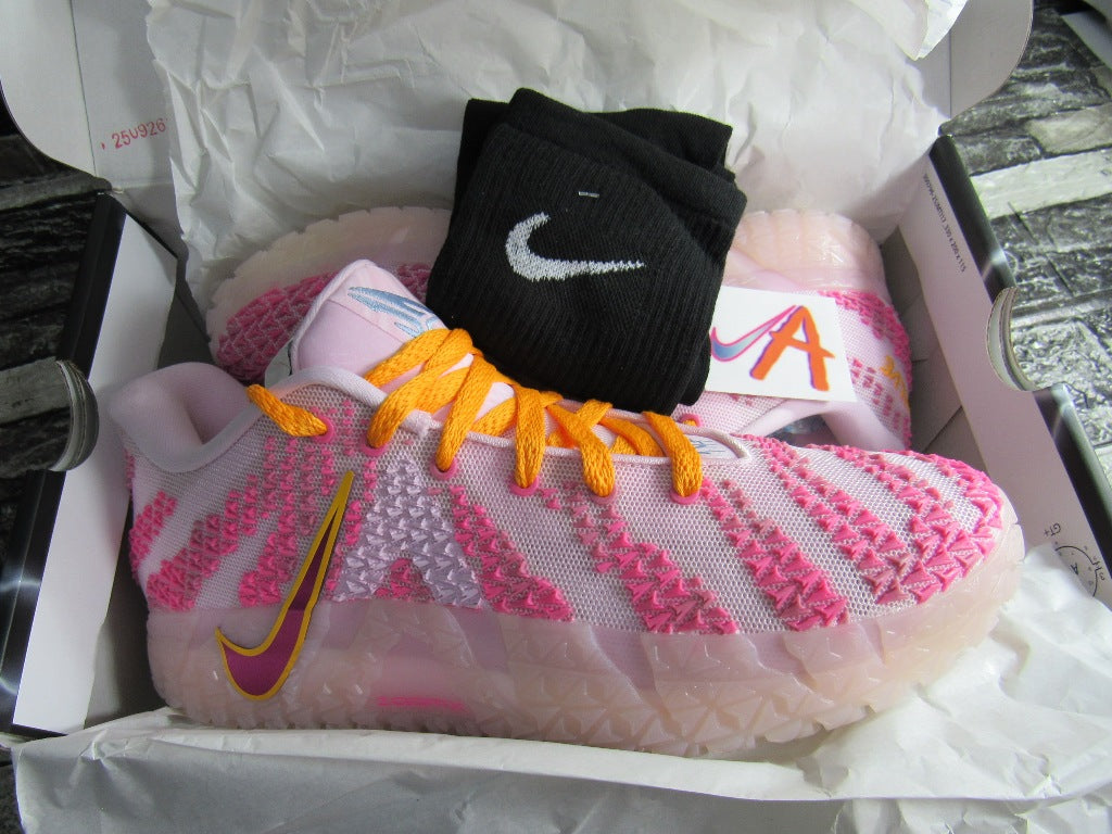 NIKE JA MORANT JELLY BEAN SAN VALENTIN EN CAJA (27.5 MEX)